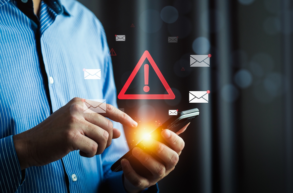 La importancia de contar con canales de denuncia transparentes en el sector farmacéutico